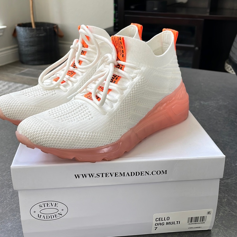 Steve Madden Cello Orange Multi Sneakers